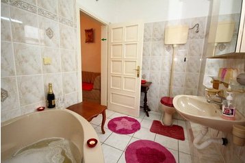 Serbia Privát Palić, Zewnątrz